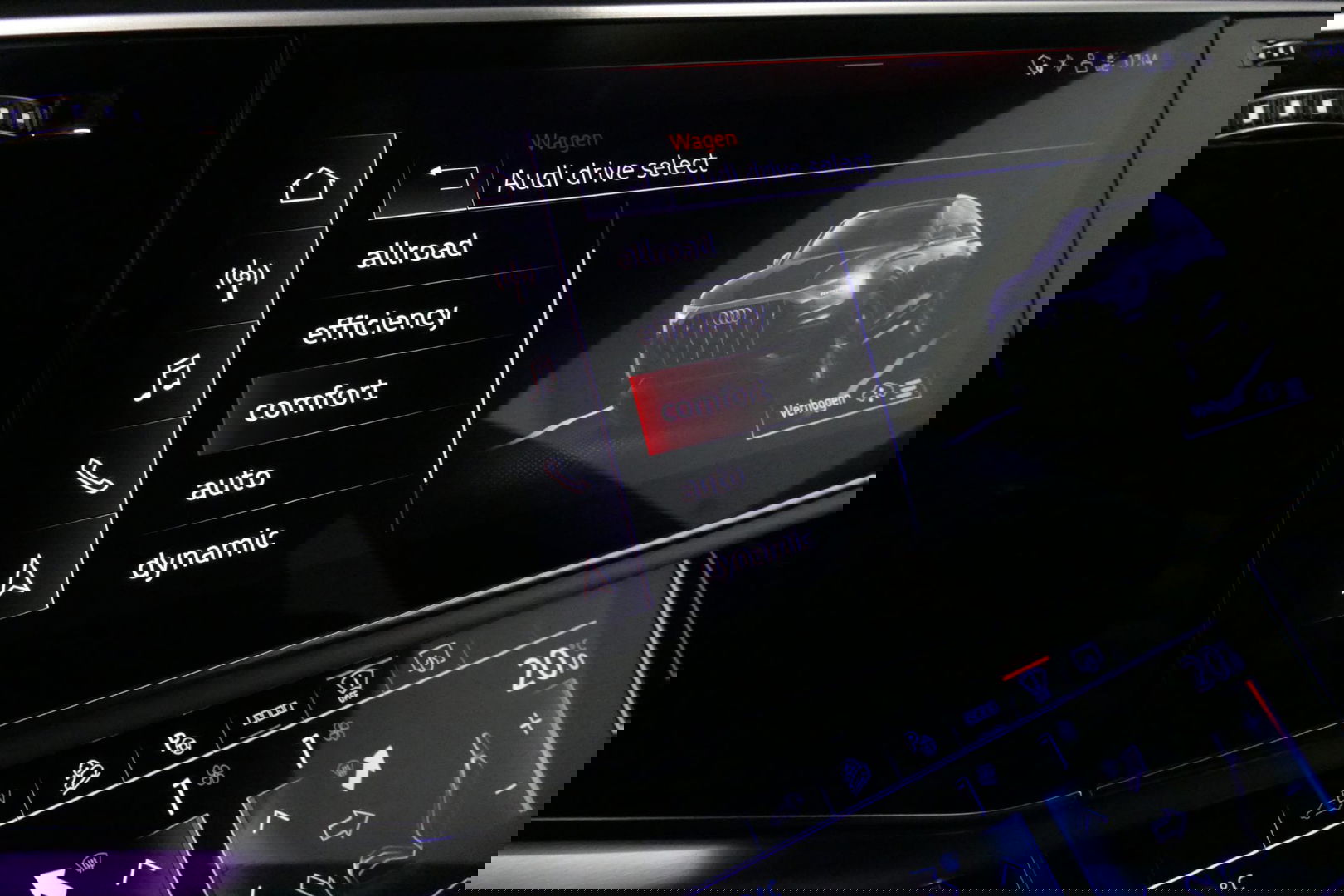 Audi Q8 60 TFSI e quattro Competition / S-Line / HD Matrix LED / Servosluiting / RS-Sportstoelen / Elektr. verstelbare voorstoelen / Head-Up Display / Stuur- & stoelverwarming / 360 graden camera / Bang & Olufsen Sound / Achterbank verwarming / 22'' LMV / Trekhaa