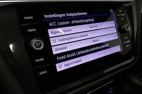 Volkswagen Tiguan 1.4 TSI ACT Business R / Orig. Nederlands / R-line / Black Style / 20" Suzuka LMV / Panoramadak / LED koplampen / Stoelmassage / Stoelverwarming / Virtual Cockpit / Achteruitrijcamera /  Adapt. Cruise / Elek. achterklep /  Apple Carplay-Android Auto / DAB