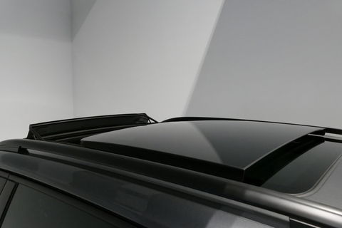 Volkswagen Tiguan 1.4 TSI ACT Business R / Orig. Nederlands / R-line / Black Style / 20" Suzuka LMV / Panoramadak / LED koplampen / Stoelmassage / Stoelverwarming / Virtual Cockpit / Achteruitrijcamera /  Adapt. Cruise / Elek. achterklep /  Apple Carplay-Android Auto / DAB