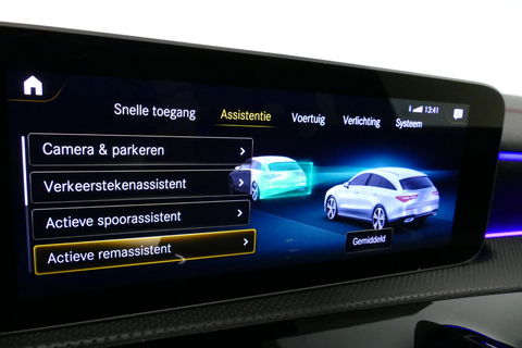Mercedes-Benz CLA Shooting Brake 220 AMG Line / CLA45 AMG Diffuser / Panamericana Grill / Panoramadak / Burmester Surround Sound / Stoelverwarming / LED High Performance koplampen / Nightpakket / Agility Control / Ambienteverlichting / Widescreen / 19'' LMV / Elektr. bedie