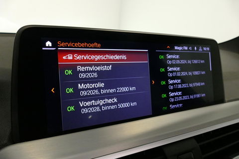 BMW X3 xDrive20i M Sport / Panoramadak / Elektr. verstelbare stoelen (best. memory) / Stoelverwarming / Ambienteverlichting / Apple Carplay - Andriod Auto / Lederen bekleding / M Aerodynamicapakket / Achterbank verwarming / Achteruitrijcamera / Cruise Control / 