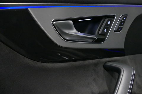 Audi Q7 3.0 TDI e-tron quattro Sport / Orig. Nederlands / S-Line ex- & interieur / Panoramadak / Luchtvering / Elektr. verstelbare voorstoelen (links met memory) / Bose Sound System / Rondomzichtcamera / Sfeerverlichting / Servosluiting - Softclose / Stoelverwarm