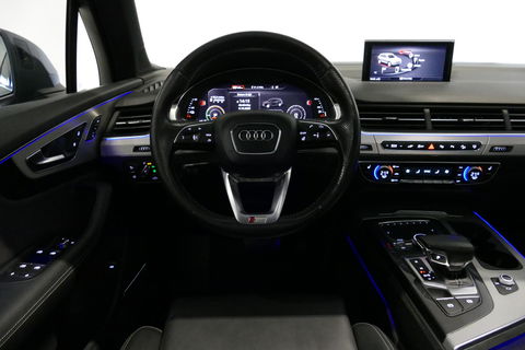 Audi Q7 3.0 TDI e-tron quattro Sport / Orig. Nederlands / S-Line ex- & interieur / Panoramadak / Luchtvering / Elektr. verstelbare voorstoelen (links met memory) / Bose Sound System / Rondomzichtcamera / Sfeerverlichting / Servosluiting - Softclose / Stoelverwarm