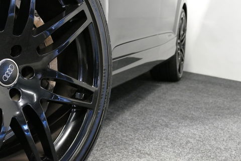 Audi Q7 3.0 TDI e-tron quattro Sport / Orig. Nederlands / S-Line ex- & interieur / Panoramadak / Luchtvering / Elektr. verstelbare voorstoelen (links met memory) / Bose Sound System / Rondomzichtcamera / Sfeerverlichting / Servosluiting - Softclose / Stoelverwarm