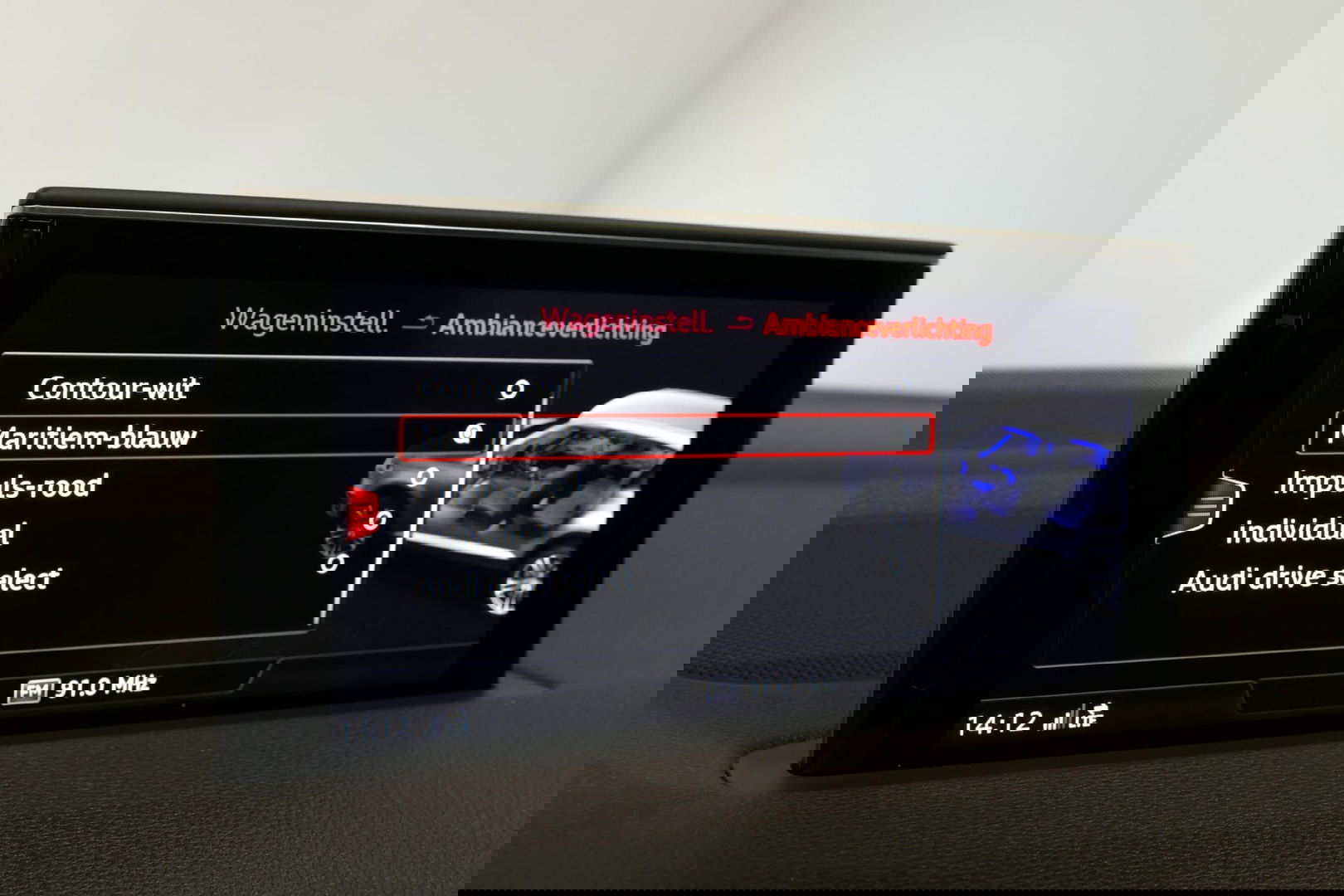 Audi Q7 3.0 TDI e-tron quattro Sport / Orig. Nederlands / S-Line ex- & interieur / Panoramadak / Luchtvering / Elektr. verstelbare voorstoelen (links met memory) / Bose Sound System / Rondomzichtcamera / Sfeerverlichting / Servosluiting - Softclose / Stoelverwarm