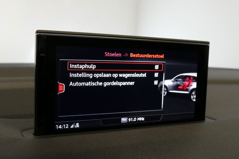 Audi Q7 3.0 TDI e-tron quattro Sport / Orig. Nederlands / S-Line ex- & interieur / Panoramadak / Luchtvering / Elektr. verstelbare voorstoelen (links met memory) / Bose Sound System / Rondomzichtcamera / Sfeerverlichting / Servosluiting - Softclose / Stoelverwarm