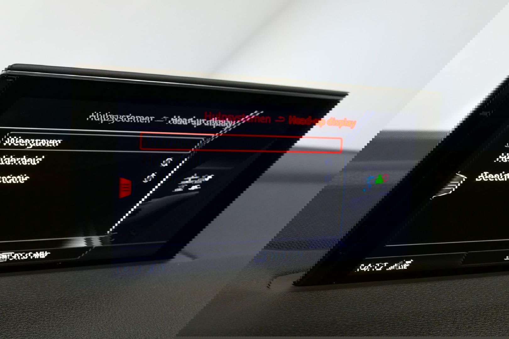 Audi Q7 3.0 TDI e-tron quattro Sport / Orig. Nederlands / S-Line ex- & interieur / Panoramadak / Luchtvering / Elektr. verstelbare voorstoelen (links met memory) / Bose Sound System / Rondomzichtcamera / Sfeerverlichting / Servosluiting - Softclose / Stoelverwarm