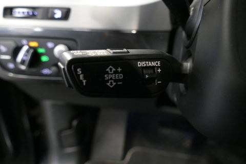 Audi Q7 3.0 TDI e-tron quattro Sport / Orig. Nederlands / S-Line ex- & interieur / Panoramadak / Luchtvering / Elektr. verstelbare voorstoelen (links met memory) / Bose Sound System / Rondomzichtcamera / Sfeerverlichting / Servosluiting - Softclose / Stoelverwarm