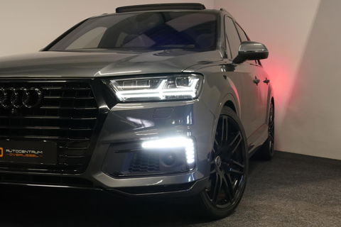 Audi Q7 3.0 TDI e-tron quattro Sport / Orig. Nederlands / S-Line ex- & interieur / Panoramadak / Luchtvering / Elektr. verstelbare voorstoelen (links met memory) / Bose Sound System / Rondomzichtcamera / Sfeerverlichting / Servosluiting - Softclose / Stoelverwarm