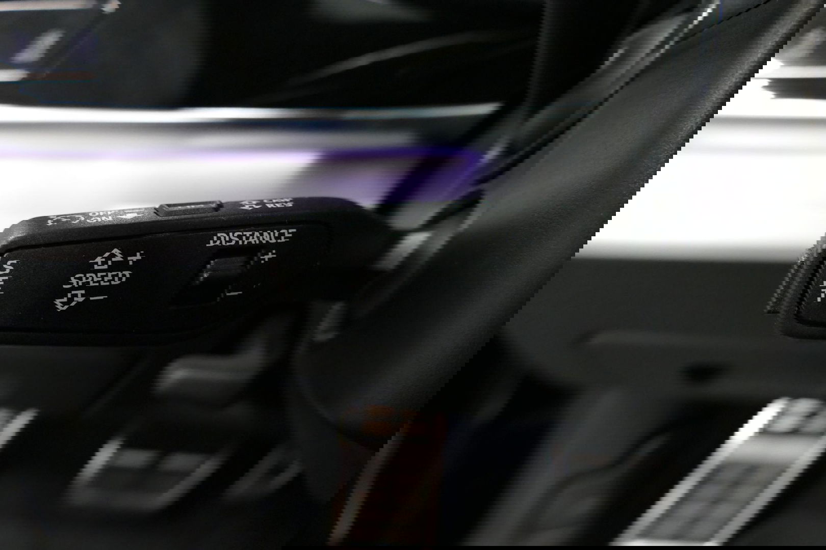 Audi Q8 55 TFSI e quattro Pro Line S / RSQ8 Diffuser / RSQ8 Grill / Maxton Design Bodykit V.2 / Panoramadak / RS Sportstoelen / Elektr. verstelbare voorstoelen + memory / Sport Luchtvering / Matrix LED / Ambienteverlichting plus / Apple Carplay - Android Auto / B