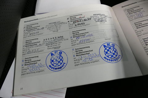 Porsche Panamera 3.0 S E-Hybrid / Schuif-/kanteldak / Elektr. verstelbare voorstoelen (links memory) / Luchtvering / BOSE Sound / Softclose - servosluiting / 20'' LMV / Porsche Dynamic Light System Plus (PDLS+) / Achteruitrijcamera / Standairco / Porsce Active Suspension 