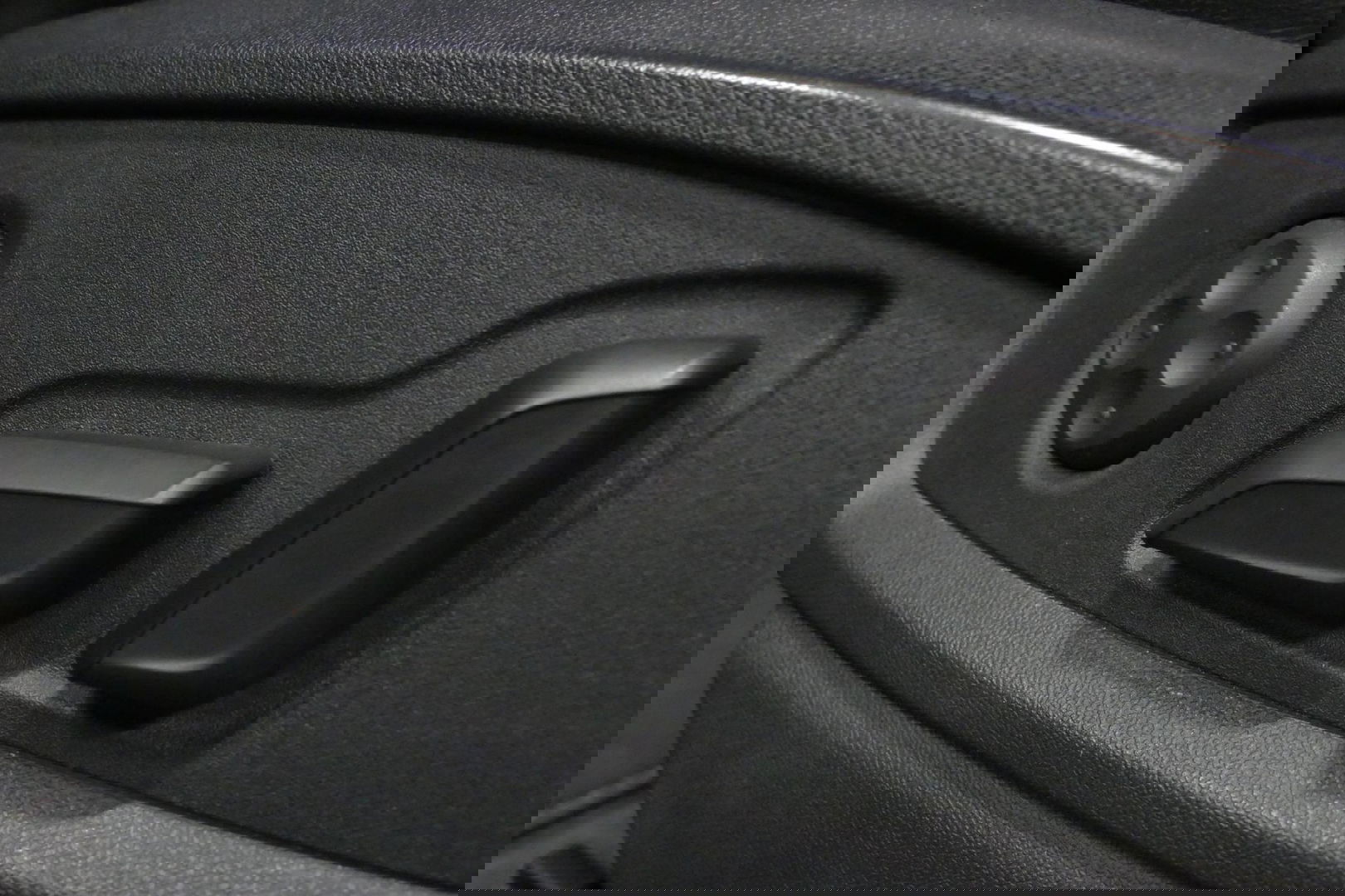 Audi Q5 55 TFSI e quattro Competition S Edition / Maxton Design Bodykit V.2 / Panoramadak / Luchtvering / Elektr. verstelbare voorstoelen / Bang & Olufsen Sound System / Matrix LED Koplampen / Rondomzichtcamera / Apple Carplay - Android Auto / Ambienteverlichting