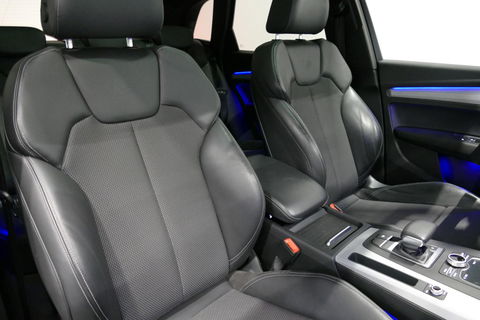 Audi Q5 55 TFSI e quattro Competition S Edition / Maxton Design Bodykit V.2 / Panoramadak / Luchtvering / Elektr. verstelbare voorstoelen / Bang & Olufsen Sound System / Matrix LED Koplampen / Rondomzichtcamera / Apple Carplay - Android Auto / Ambienteverlichting