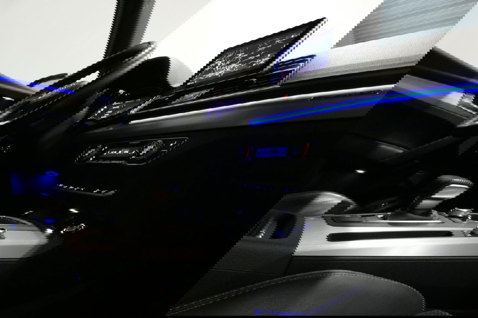 Audi Q5 55 TFSI e quattro Competition S Edition / Maxton Design Bodykit V.2 / Panoramadak / Luchtvering / Elektr. verstelbare voorstoelen / Bang & Olufsen Sound System / Matrix LED Koplampen / Rondomzichtcamera / Apple Carplay - Android Auto / Ambienteverlichting