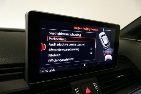 Audi Q5 55 TFSI e quattro Competition S Edition / Maxton Design Bodykit V.2 / Panoramadak / Luchtvering / Elektr. verstelbare voorstoelen / Bang & Olufsen Sound System / Matrix LED Koplampen / Rondomzichtcamera / Apple Carplay - Android Auto / Ambienteverlichting