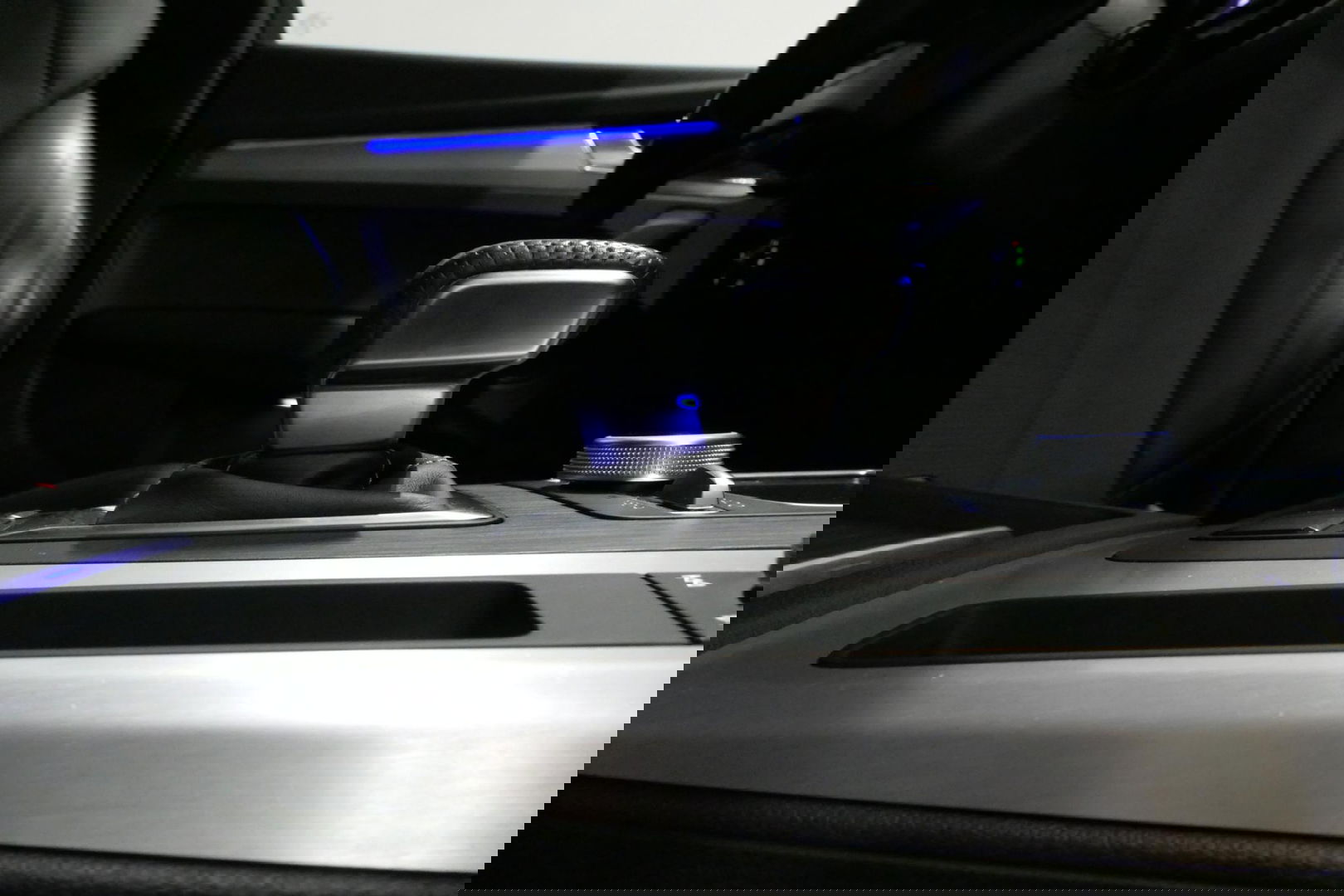 Audi Q5 55 TFSI e quattro Competition S Edition / Maxton Design Bodykit V.2 / Panoramadak / Luchtvering / Elektr. verstelbare voorstoelen / Bang & Olufsen Sound System / Matrix LED Koplampen / Rondomzichtcamera / Apple Carplay - Android Auto / Ambienteverlichting