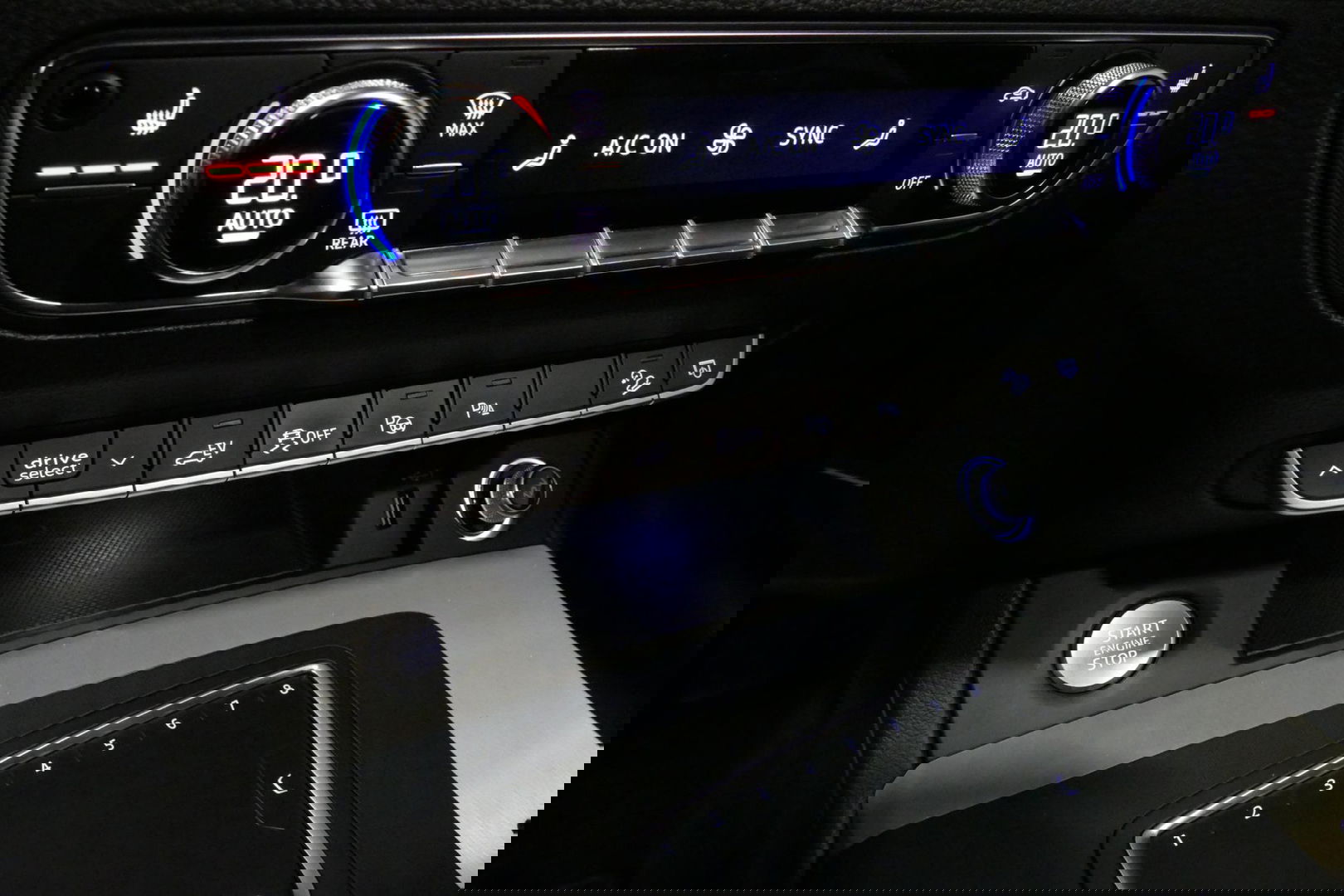 Audi Q5 55 TFSI e quattro Competition S Edition / Maxton Design Bodykit V.2 / Panoramadak / Luchtvering / Elektr. verstelbare voorstoelen / Bang & Olufsen Sound System / Matrix LED Koplampen / Rondomzichtcamera / Apple Carplay - Android Auto / Ambienteverlichting