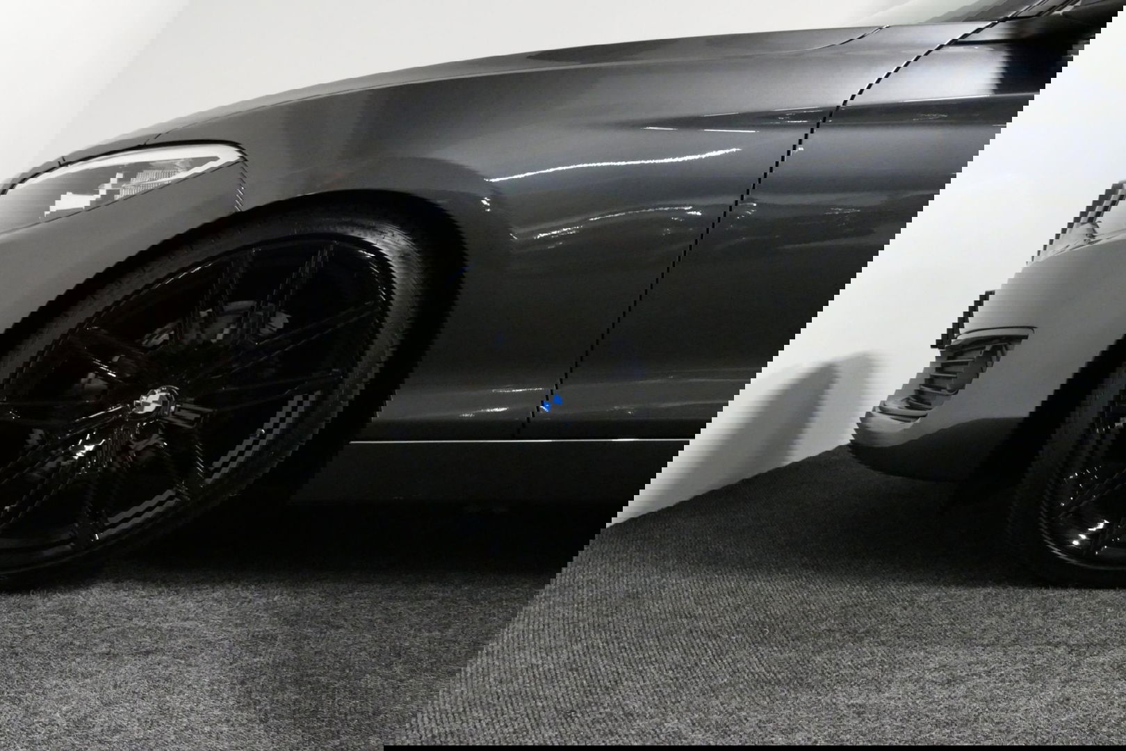 BMW 2 Serie Cabrio 218i Essential / Stoelverwarming / Windscherm / Climatronic / 19'' LMV / Parkeersensoren achter / BMW Radio Professional / Licht- & regensensor / Multimedia systeem