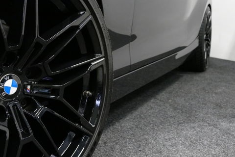 BMW 2 Serie Cabrio 218i Essential / Stoelverwarming / Windscherm / Climatronic / 19'' LMV / Parkeersensoren achter / BMW Radio Professional / Licht- & regensensor / Multimedia systeem