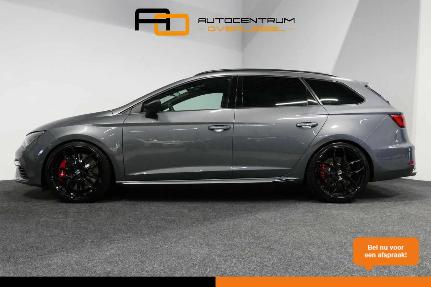 SEAT Leon ST 2.0 TSI 4DRIVE CUPRA / ABT Tuning / JE Design uitlaatsysteem / Brembo /  Performance Pack / Stoelverwarming / Apple Carplay - Android Auto / BEATS Audio Systeem / Achteruitrijcamera / 19'' LMV / Sfeerverlichting / DCC (Adaptive onderstel) / Cruise Cont