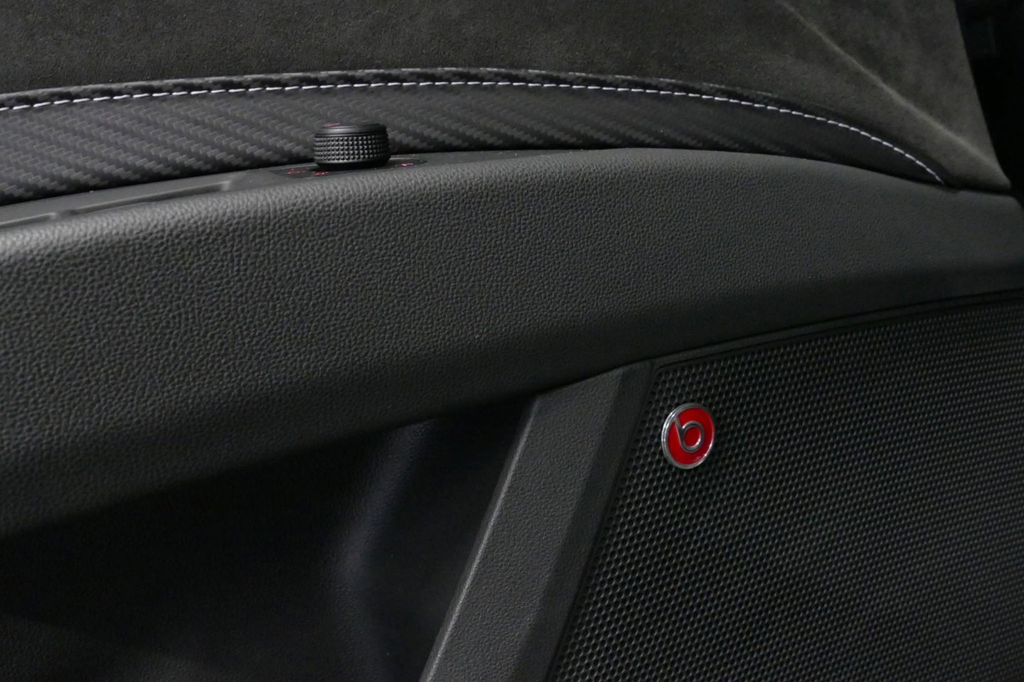 SEAT Leon ST 2.0 TSI 4DRIVE CUPRA / ABT Tuning / JE Design uitlaatsysteem / Brembo /  Performance Pack / Stoelverwarming / Apple Carplay - Android Auto / BEATS Audio Systeem / Achteruitrijcamera / 19'' LMV / Sfeerverlichting / DCC (Adaptive onderstel) / Cruise Cont