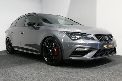 SEAT Leon ST 2.0 TSI 4DRIVE CUPRA / ABT Tuning / JE Design uitlaatsysteem / Brembo /  Performance Pack / Stoelverwarming / Apple Carplay - Android Auto / BEATS Audio Systeem / Achteruitrijcamera / 19'' LMV / Sfeerverlichting / DCC (Adaptive onderstel) / Cruise Cont