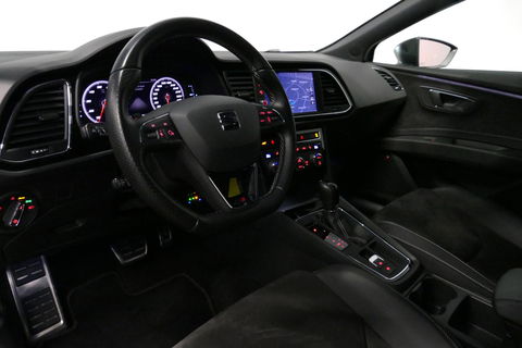 SEAT Leon ST 2.0 TSI 4DRIVE CUPRA / ABT Tuning / JE Design uitlaatsysteem / Brembo /  Performance Pack / Stoelverwarming / Apple Carplay - Android Auto / BEATS Audio Systeem / Achteruitrijcamera / 19'' LMV / Sfeerverlichting / DCC (Adaptive onderstel) / Cruise Cont