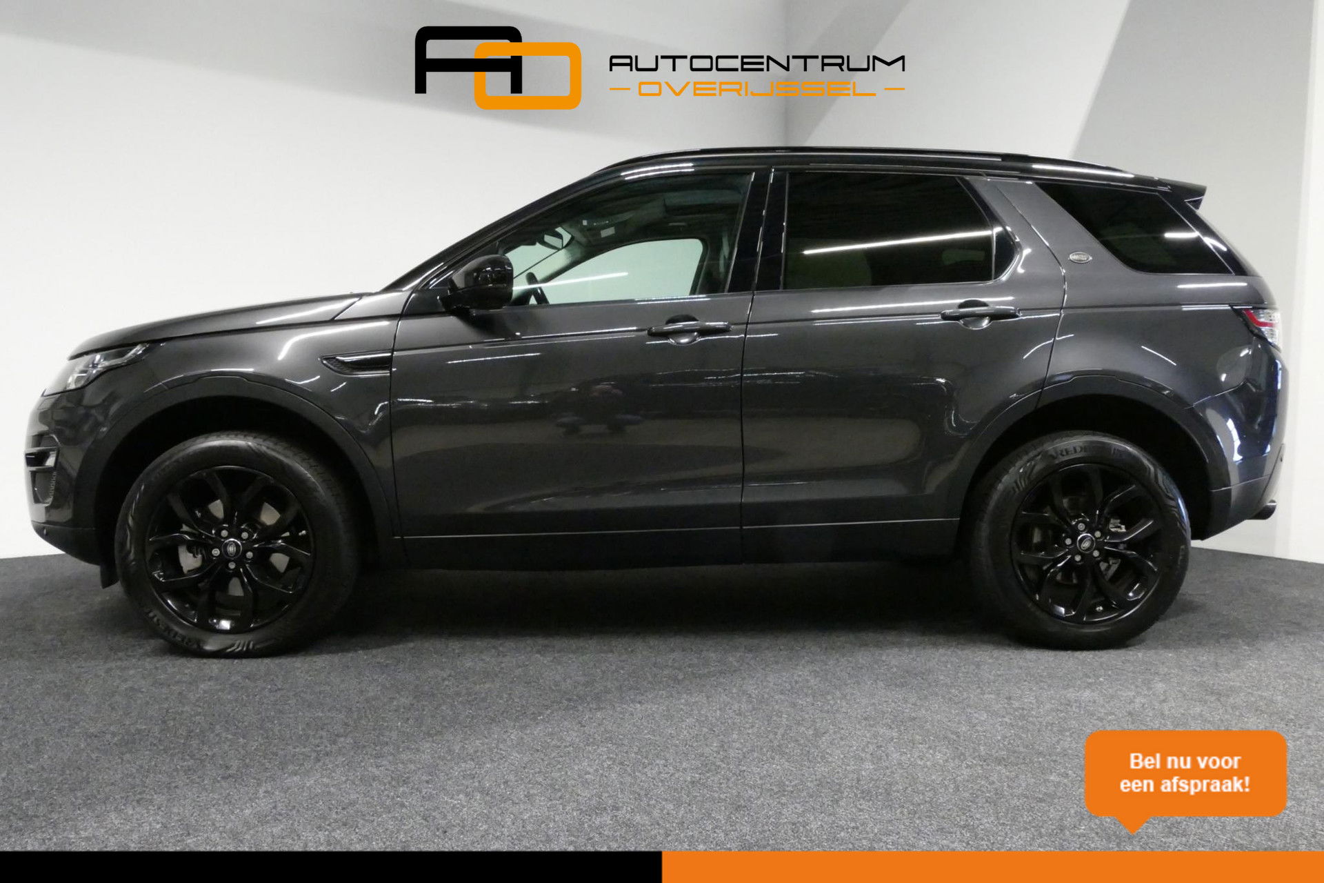 Land Rover Discovery Sport 2.0 Si4 4WD SE Luxury / Panoramadak / Achteruitrijcamera / Elektr. verstelbare voorstoelen / Meridian Surround Sound / Parkeerhulp 360 / Apple Carplay - Andriod Auto / Ambienteverlichting / Cruise Control / Black Optic / Lane Assist / Grootlicht Assistent
