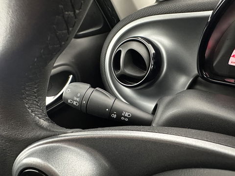 Smart Forfour EQ Comfort 18 kWh {SOH-91%} Aut. *PANO | AIRCO | COMFORT-SEATS | CRUISE | PDC | 15''ALU*