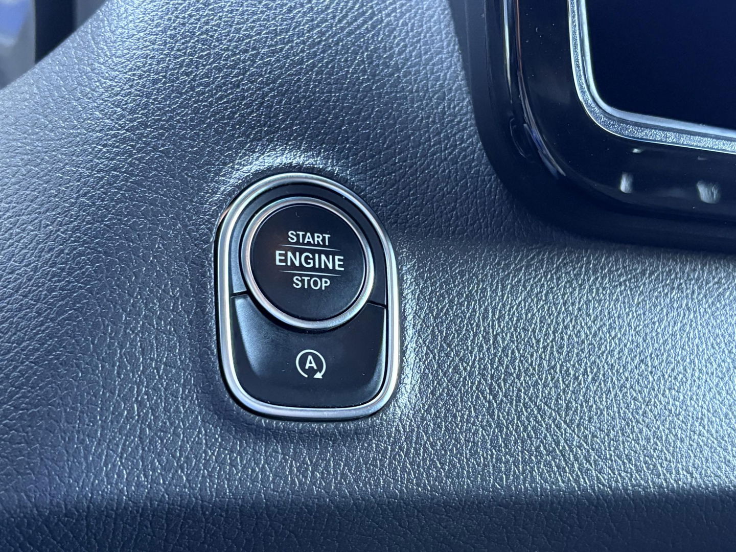 Mercedes-Benz Sprinter 317 L2H2 KOMT ALS DUBBELCABINE | LMV 20" | 3500KG | GROTE MBUX | COMFORTSTOEL MET VERWARMING |