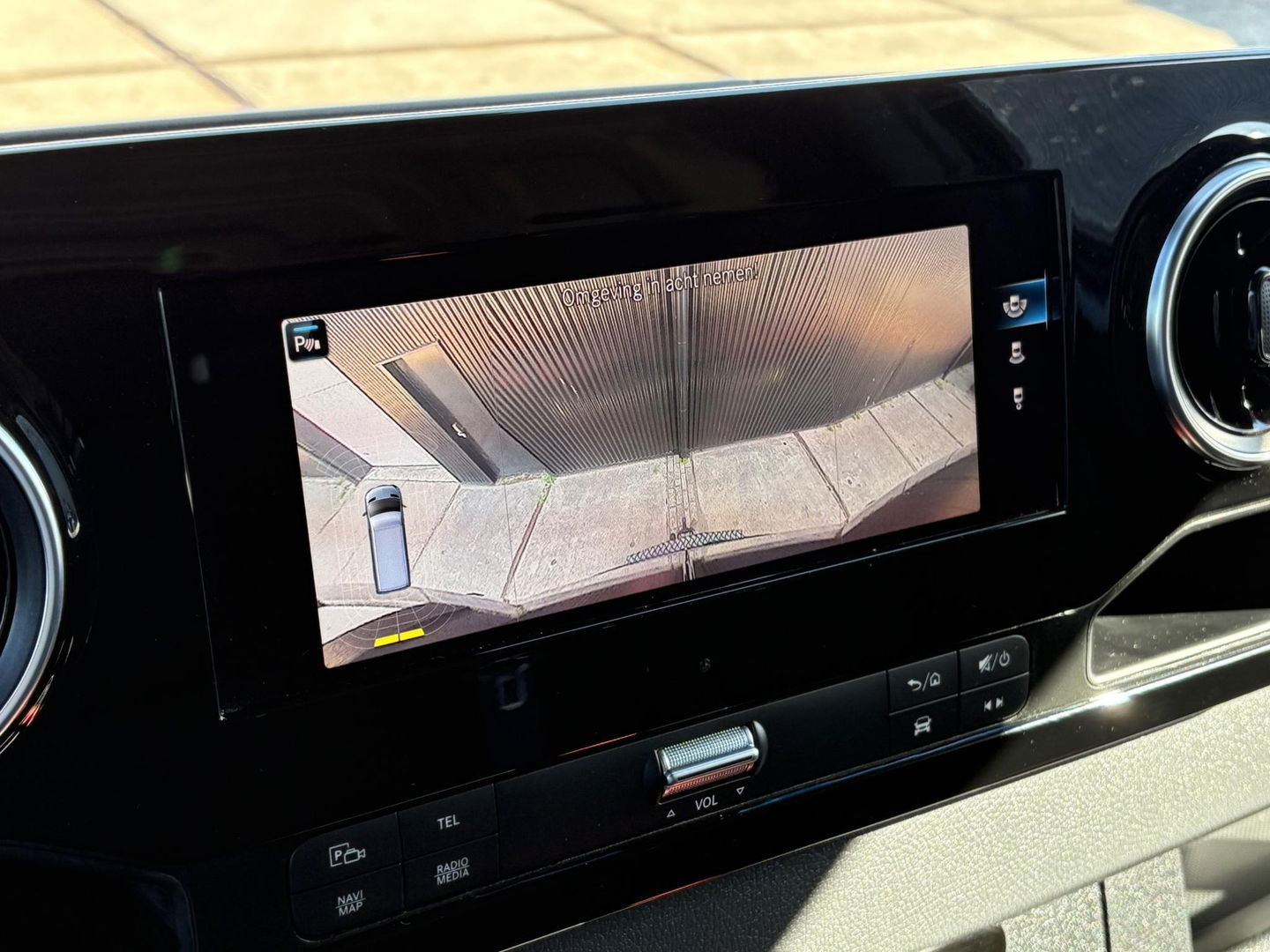 Mercedes-Benz Sprinter 317 L2H2 KOMT ALS DUBBELCABINE | LMV 20" | 3500KG | GROTE MBUX | COMFORTSTOEL MET VERWARMING |