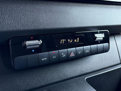 Mercedes-Benz Sprinter 317 L2H2 KOMT ALS DUBBELCABINE | LMV 20" | 3500KG | GROTE MBUX | COMFORTSTOEL MET VERWARMING |