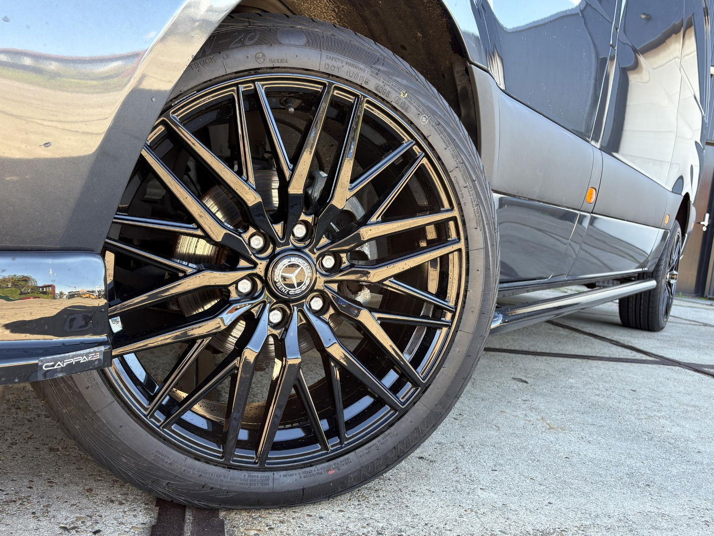 Mercedes-Benz Sprinter 317 L2H2 KOMT ALS DUBBELCABINE | LMV 20" | 3500KG | GROTE MBUX | COMFORTSTOEL MET VERWARMING |