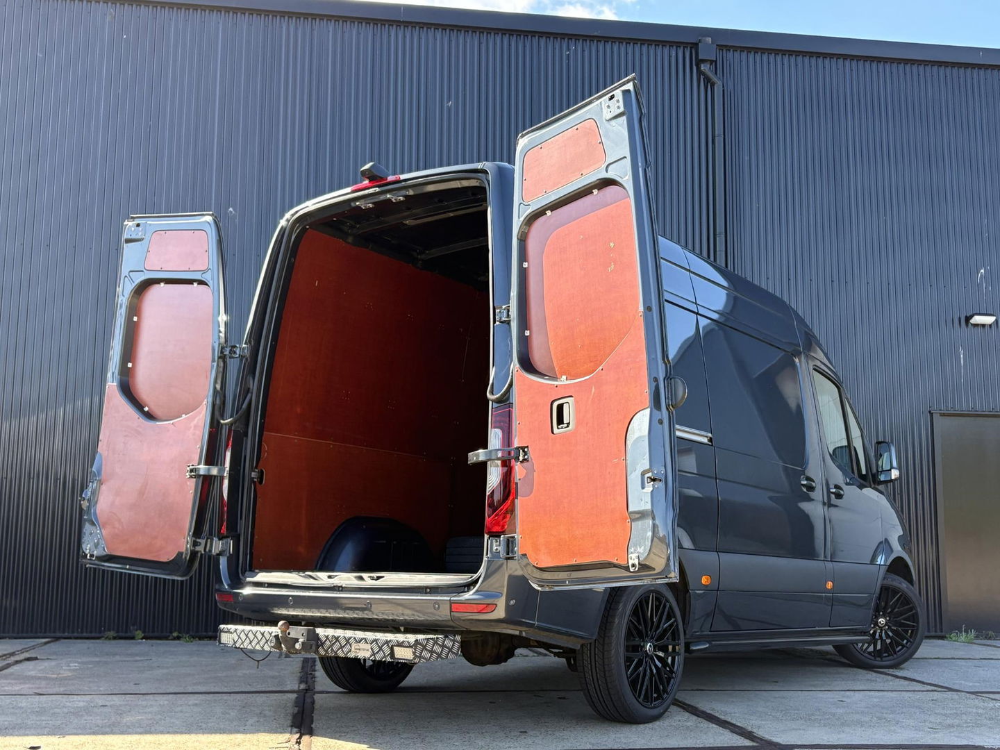 Mercedes-Benz Sprinter 317 L2H2 KOMT ALS DUBBELCABINE | LMV 20" | 3500KG | GROTE MBUX | COMFORTSTOEL MET VERWARMING |