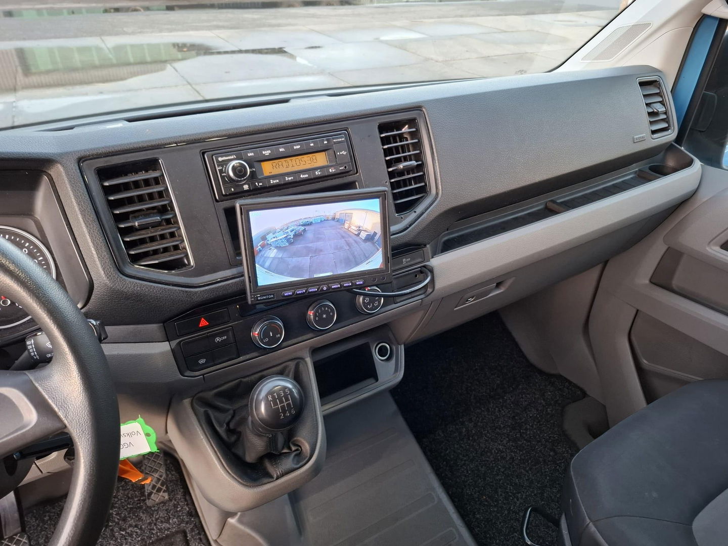 Volkswagen Crafter 35 2.0 TDI L4H3 BAKWAGEN MET DEUREN / EURO 6 / N.A.P / DEALER ONDERHOUDEN