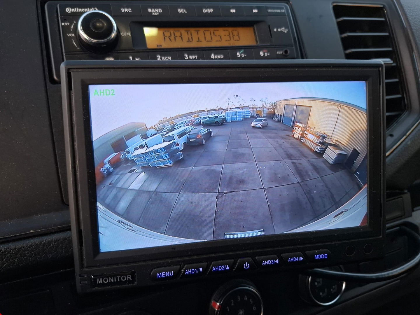 Volkswagen Crafter 35 2.0 TDI L4H3 BAKWAGEN MET DEUREN / EURO 6 / N.A.P / DEALER ONDERHOUDEN