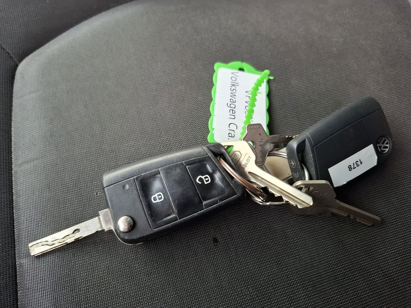 Volkswagen Crafter 35 2.0 TDI L4H3 BAKWAGEN MET DEUREN / EURO 6 / N.A.P / DEALER ONDERHOUDEN