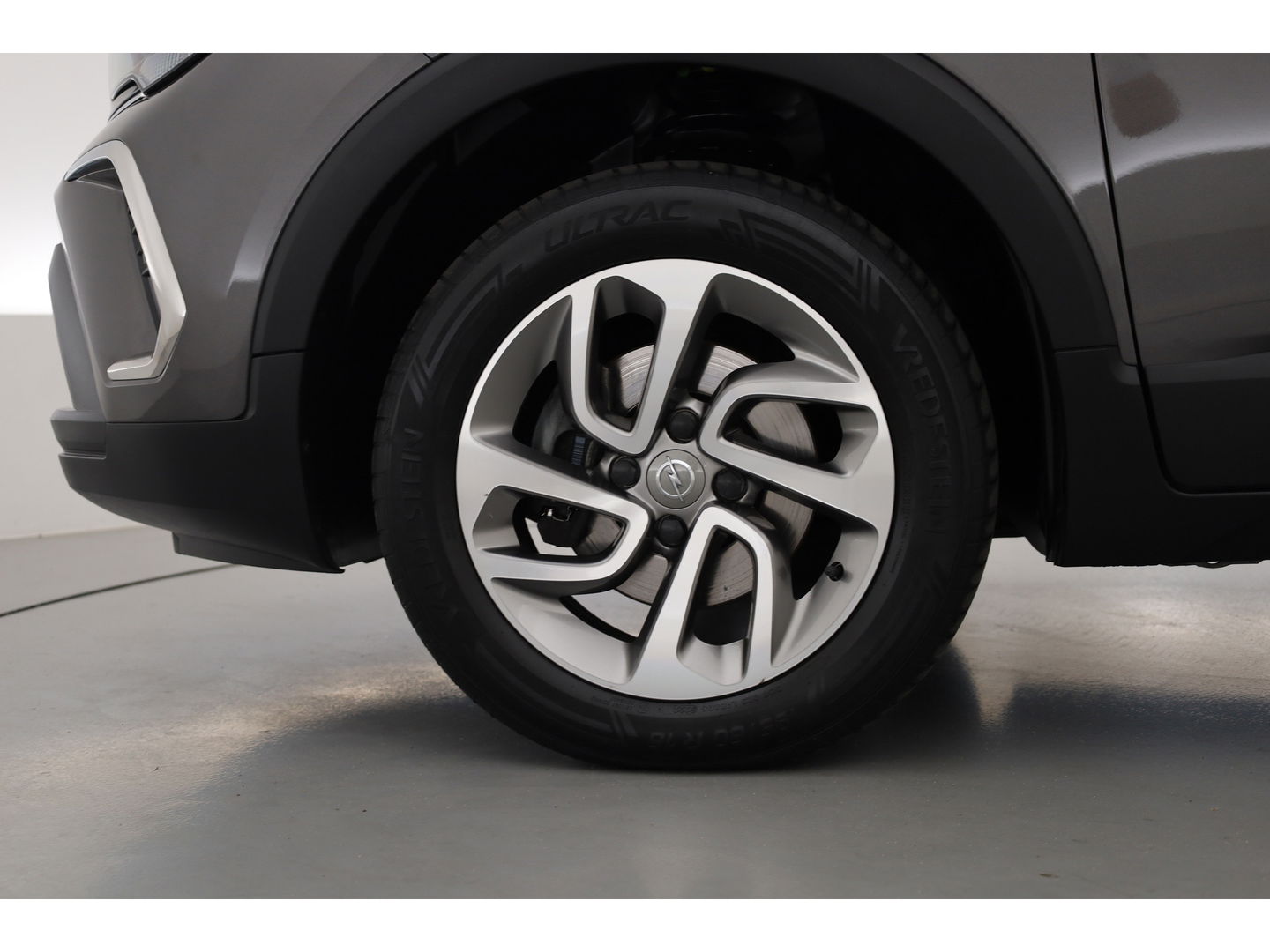 Opel Crossland 1.2 Turbo Elegance | Automaat | Navi by App | Stoel- Stuurverw. | Camera | PDC | LED