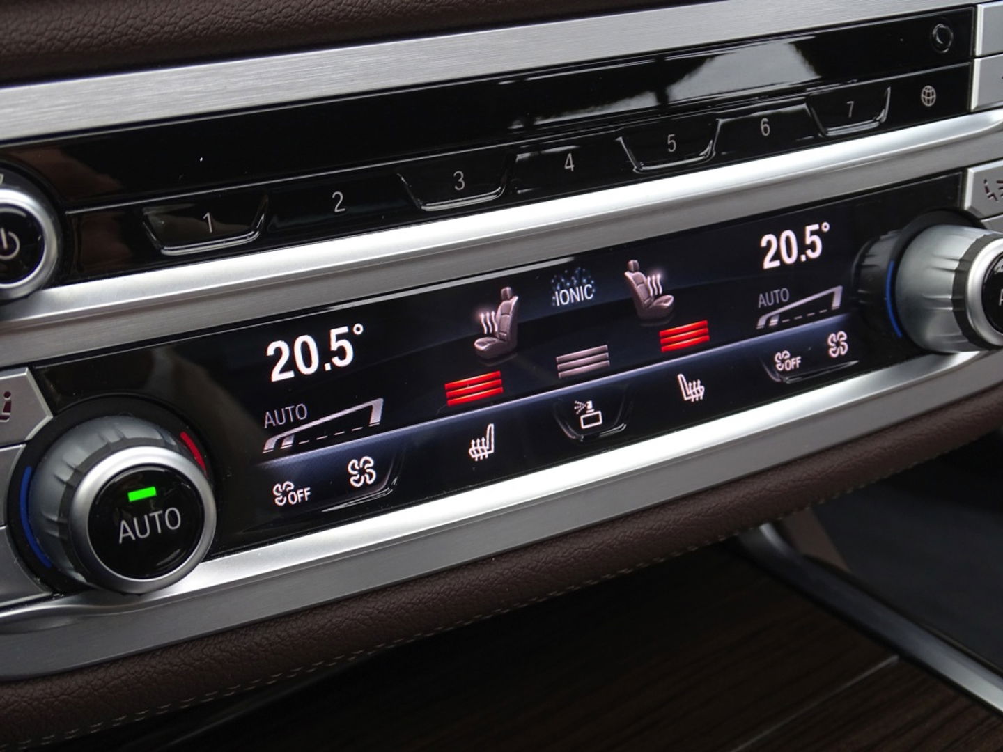 BMW 7 Serie 745Le 394PK VIP LANG / High Executive / M-Individual / Laser