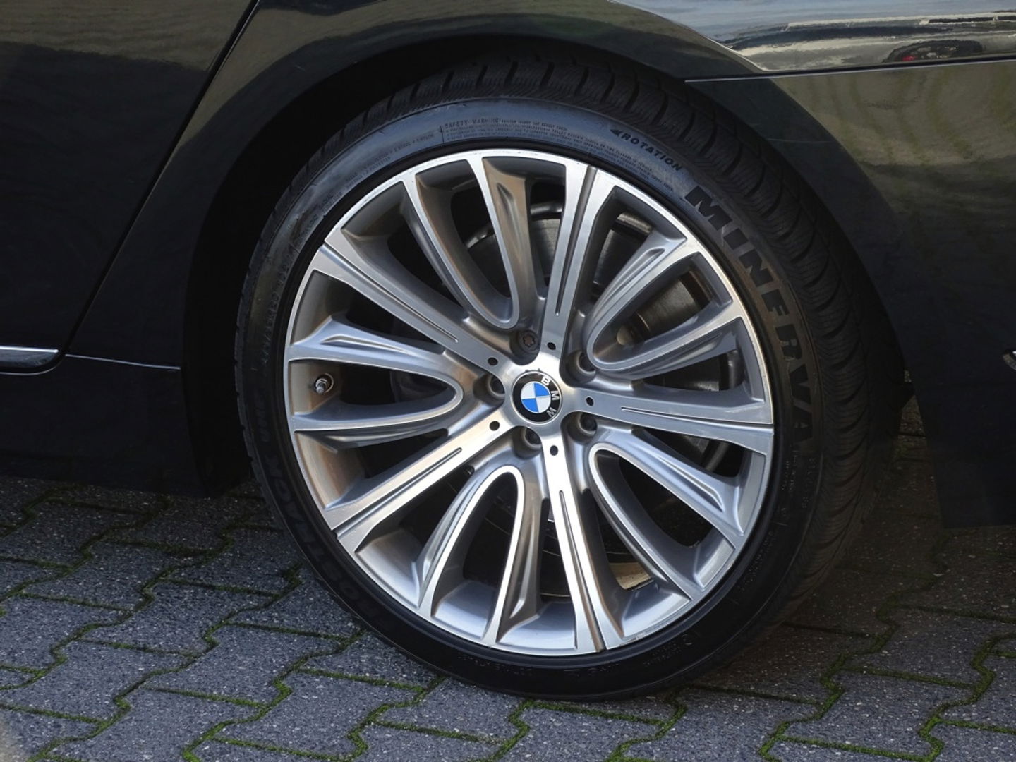 BMW 7 Serie 745Le 394PK VIP LANG / High Executive / M-Individual / Laser