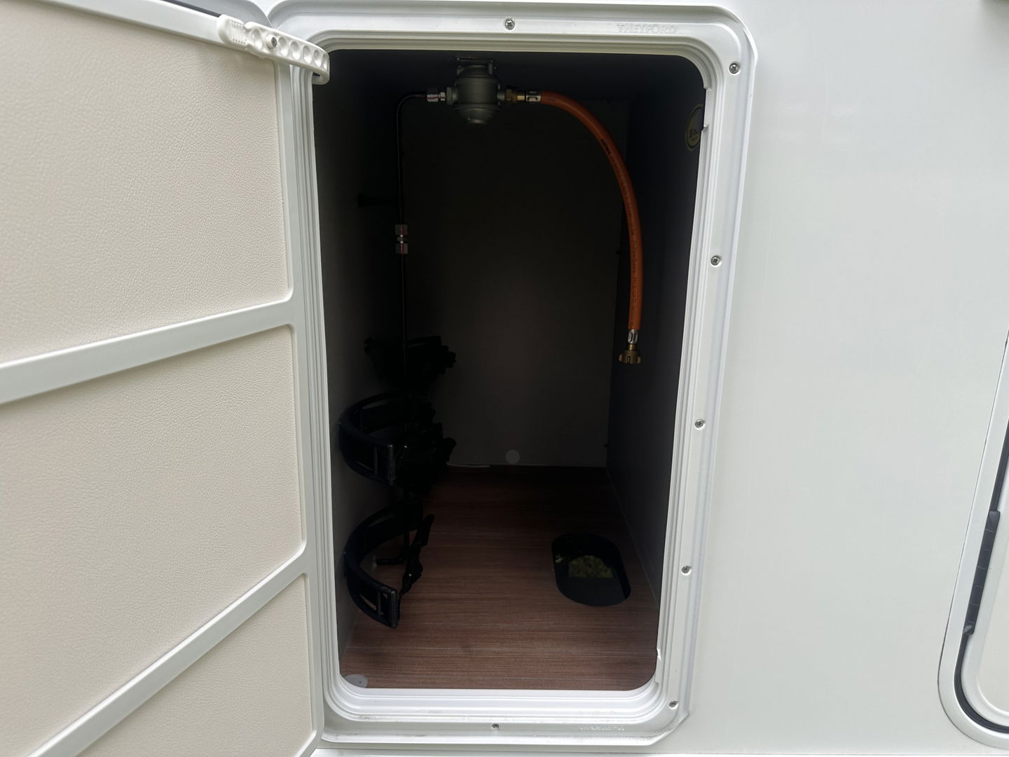 Ford Etrusco T 7.3 SCF Aut. *XENON | NAVI-FULLMAP | CAMERA | COMFORT-SEATS | AIRCO | CRUISE*