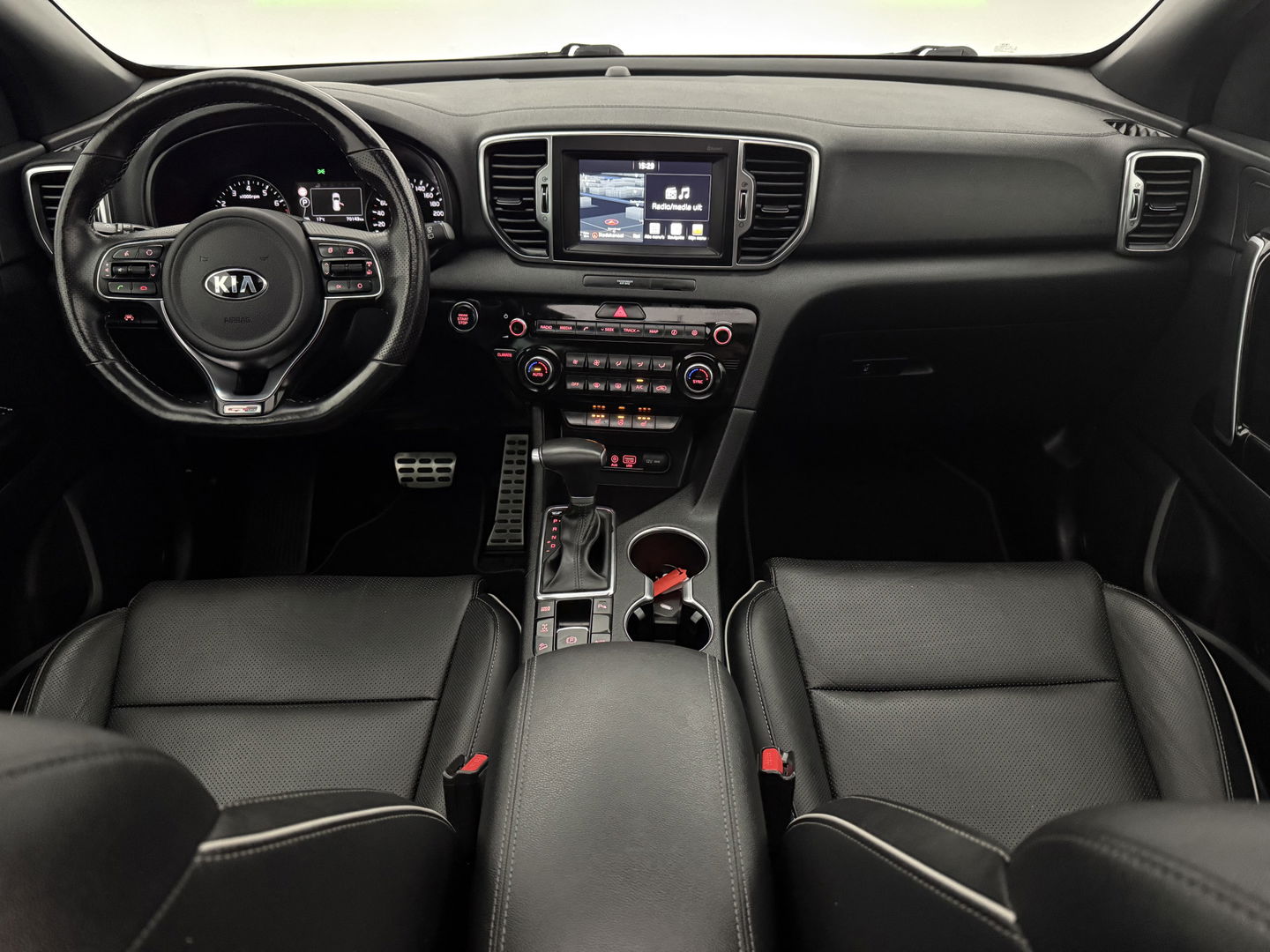 Kia Sportage 1.6 T-GDI 4WD 177PK GT-Line | Pano | Camera | Cruise | Carplay | Trekh. | Stoel/Stuur verw. | Keyless