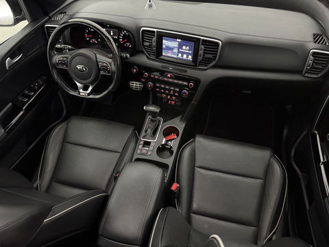 Kia Sportage 1.6 T-GDI 4WD 177PK GT-Line | Pano | Camera | Cruise | Carplay | Trekh. | Stoel/Stuur verw. | Keyless