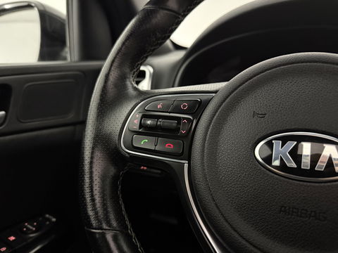 Kia Sportage 1.6 T-GDI 4WD 177PK GT-Line | Pano | Camera | Cruise | Carplay | Trekh. | Stoel/Stuur verw. | Keyless