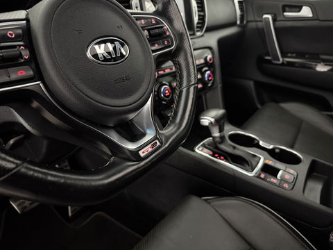 Kia Sportage 1.6 T-GDI 4WD 177PK GT-Line | Pano | Camera | Cruise | Carplay | Trekh. | Stoel/Stuur verw. | Keyless