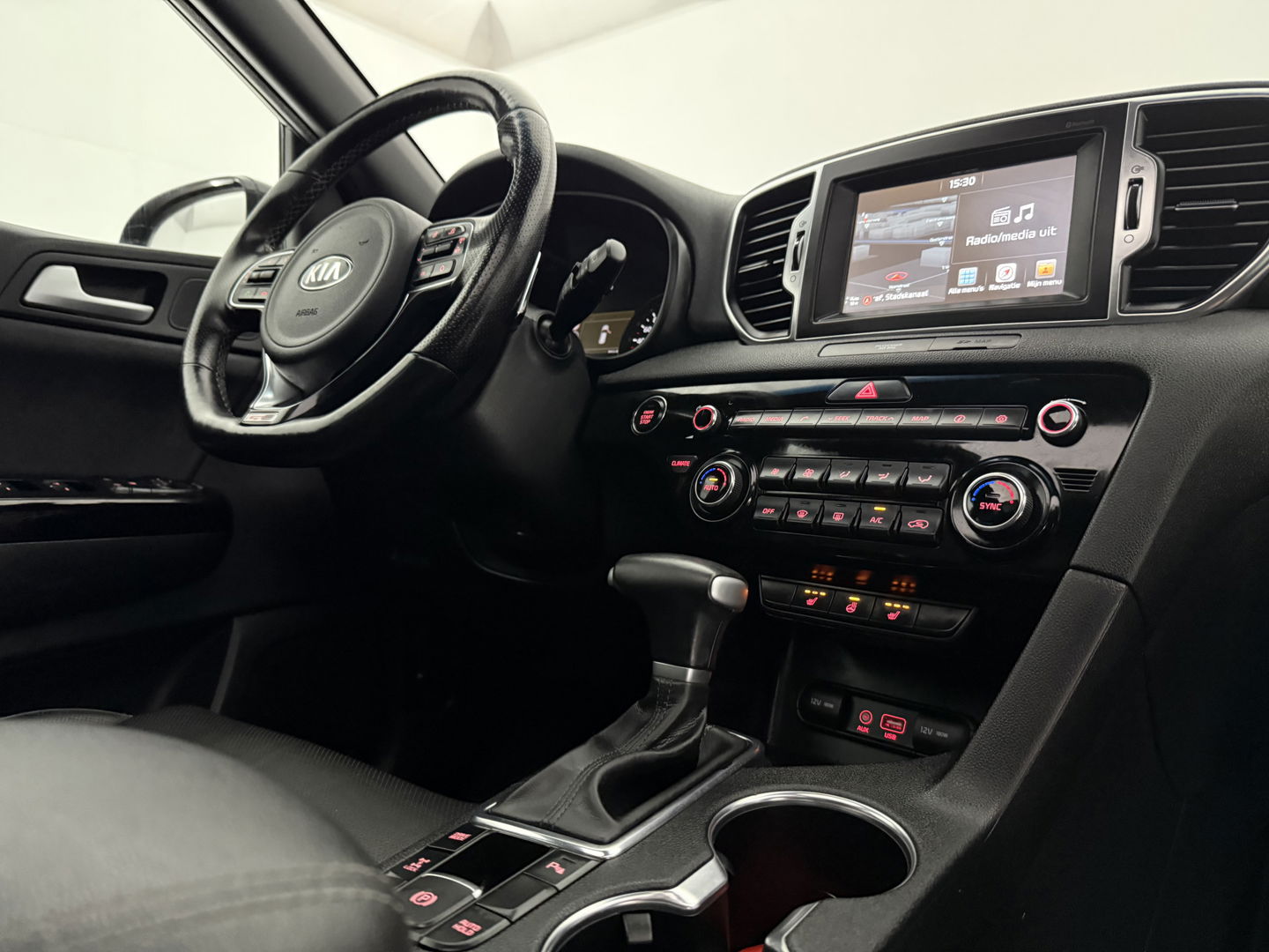 Kia Sportage 1.6 T-GDI 4WD 177PK GT-Line | Pano | Camera | Cruise | Carplay | Trekh. | Stoel/Stuur verw. | Keyless