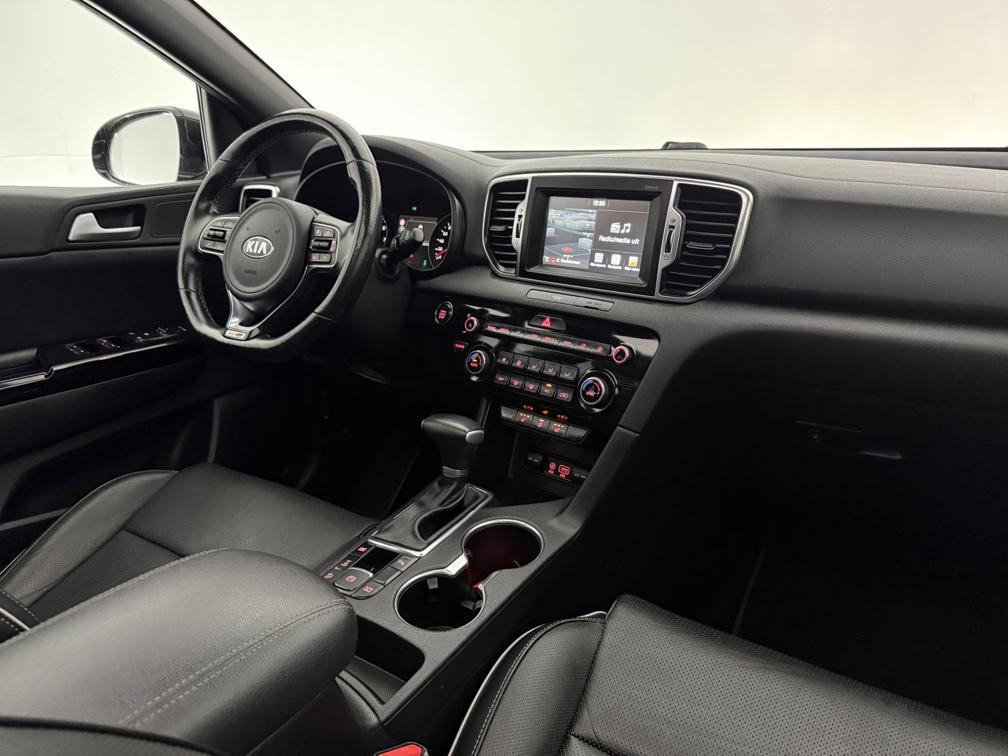 Kia Sportage 1.6 T-GDI 4WD 177PK GT-Line | Pano | Camera | Cruise | Carplay | Trekh. | Stoel/Stuur verw. | Keyless