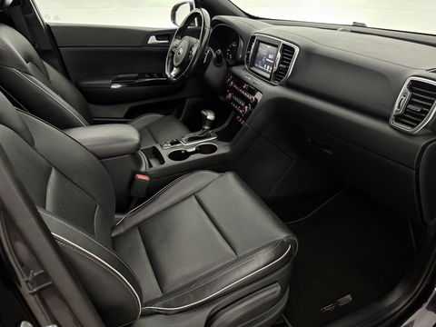 Kia Sportage 1.6 T-GDI 4WD 177PK GT-Line | Pano | Camera | Cruise | Carplay | Trekh. | Stoel/Stuur verw. | Keyless