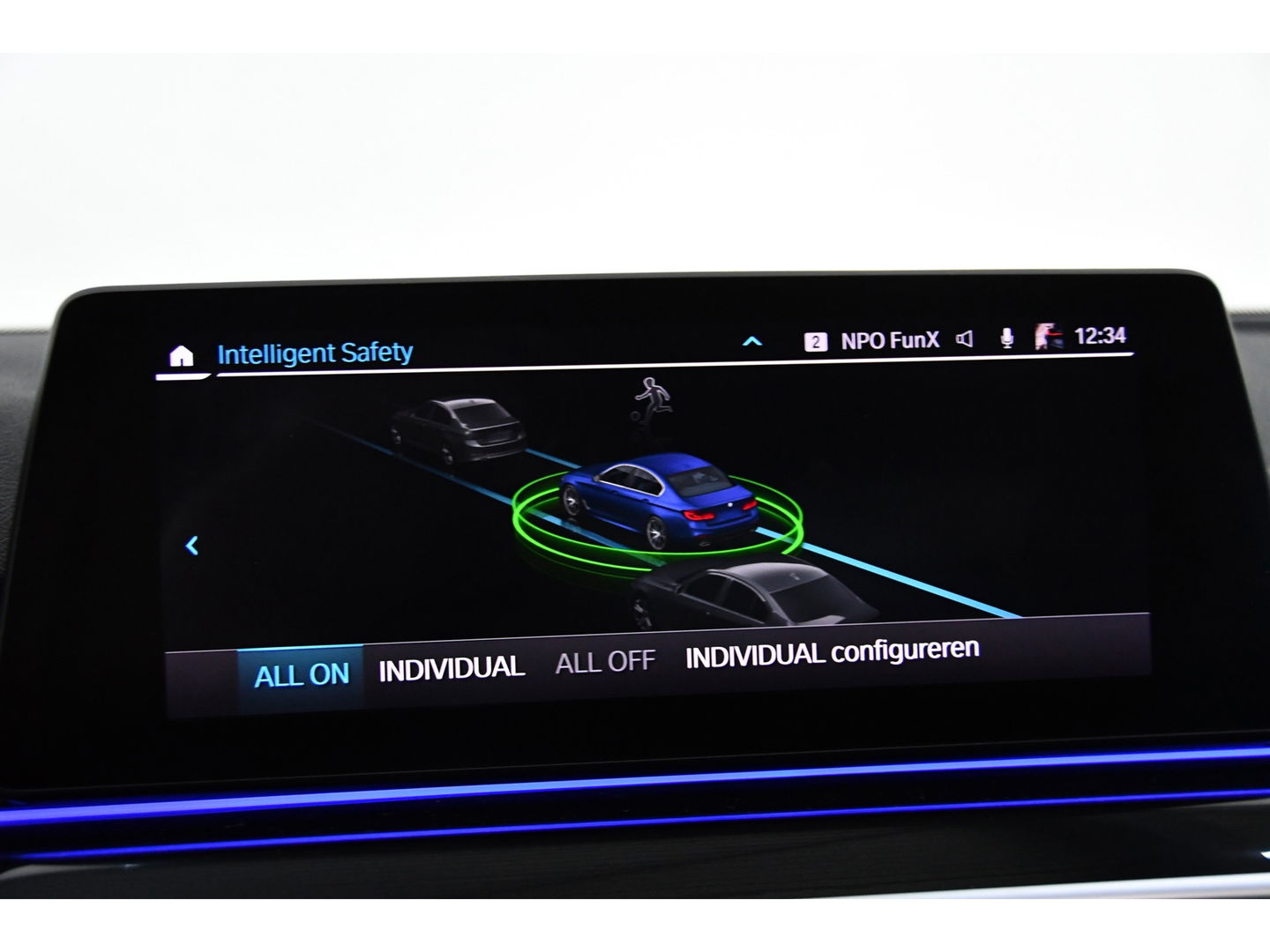 BMW 5 Serie 530e iPerformance High Executive, M-sport, Schuifdak, 3D camera