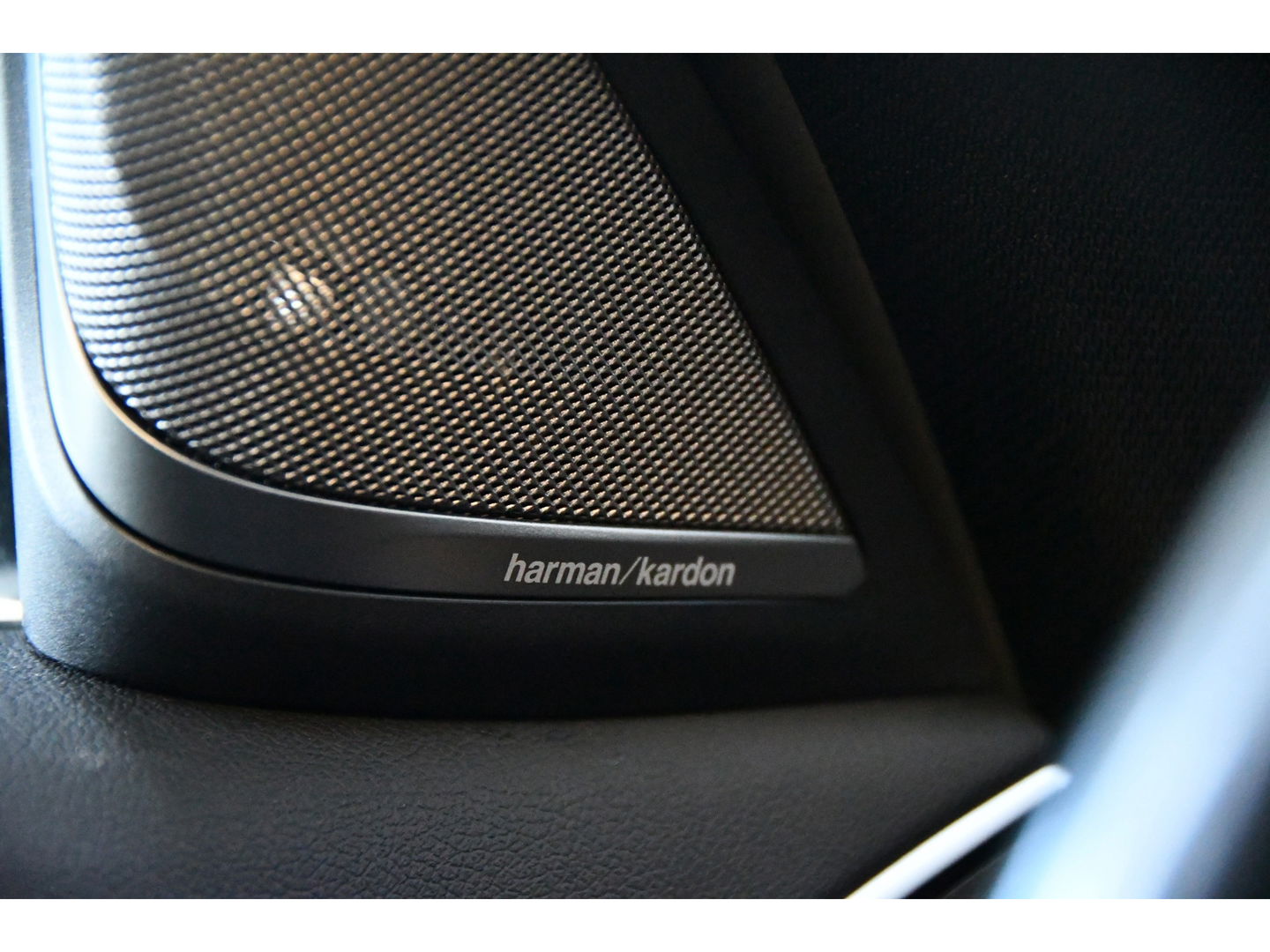 BMW 5 Serie 530e iPerformance High Executive, M-sport, Schuifdak, 3D camera